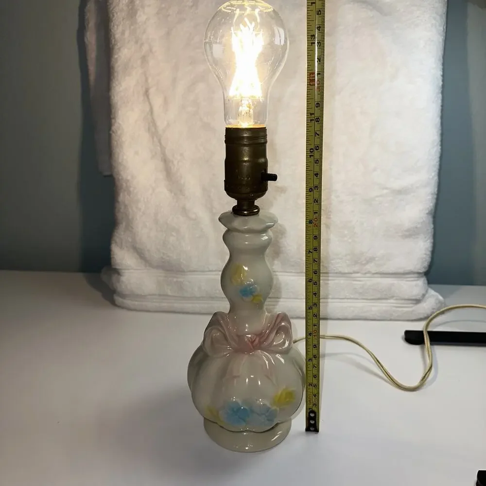 MCM 1950’s Lamp Pink & Blue Cottagecore
